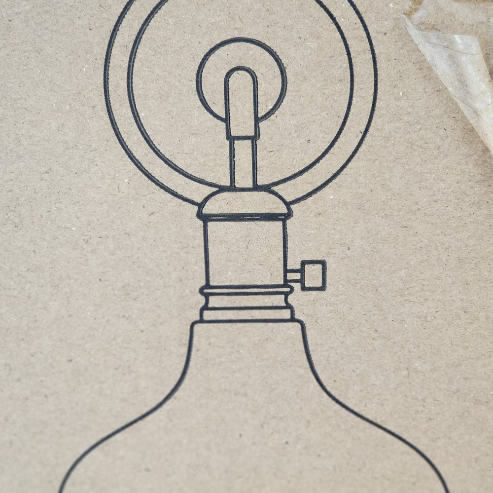 Wall sconce